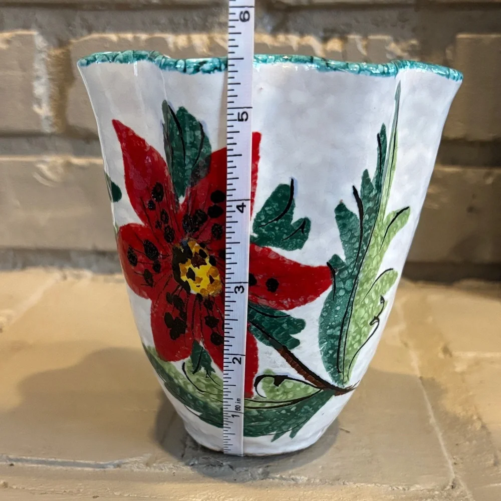VTG Italian Handcrafted Pottery Floral Vase‎